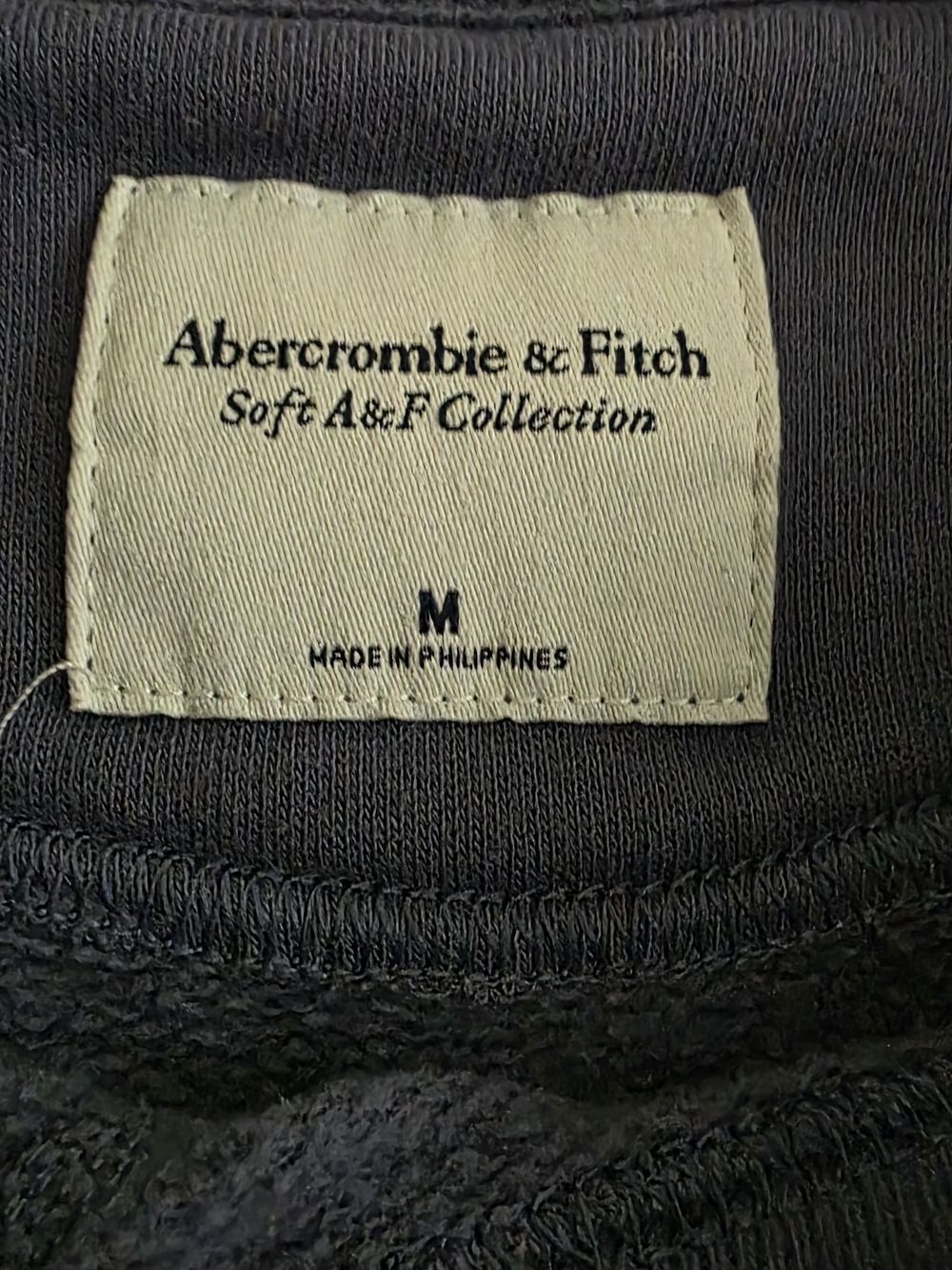Abercrombie & Fitch Women's M Blue London Soft AF Crewneck Sweatshirt - Picture 4 of 7